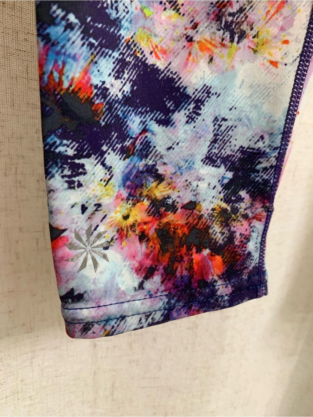 Athleta Hypersonic Sonar Ember Multicolor Vibrant Floral Abstract Leggings Small - Picture 4 of 8